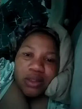 Snapshot of Bustyslave48 chatting on 09.08.25 Bustyslave48 online show from 09.08.25