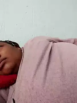 Snapshot of Bustyslave48 chatting on 10.07.25 Bustyslave48 online show from 10.07.25