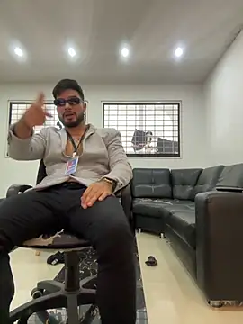 Snapshot of _tony8 chatting on 10.31.25  tony8 online show from 10.31.25