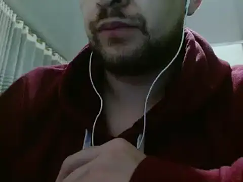 Snapshot of camiloking1720 chatting on 12.01.24 camiloking1720 online show from 12.01.24