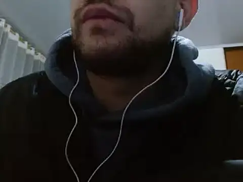 Snapshot of camiloking1720 chatting on 12.02.24 camiloking1720 online show from 12.02.24