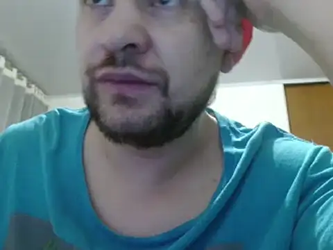 Snapshot of camiloking1720 chatting on 12.02.24 camiloking1720 online show from 12.02.24