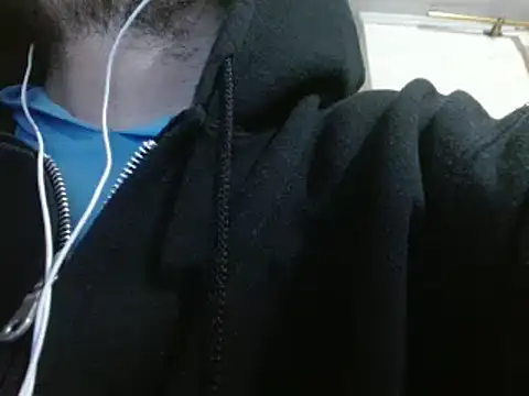 Snapshot of camiloking1720 chatting on 12.11.24 camiloking1720 online show from 12.11.24