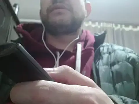 Snapshot of camiloking1720 chatting on 12.15.24 camiloking1720 online show from 12.15.24