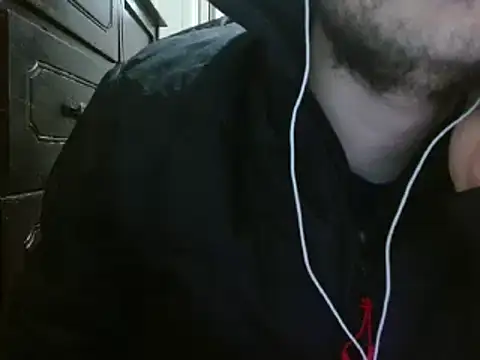 Snapshot of camiloking1720 chatting on 12.22.24 camiloking1720 online show from 12.22.24