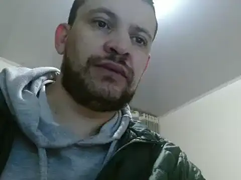 Snapshot of camiloking1720 chatting on 01.24.25 camiloking1720 online show from 01.24.25