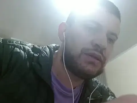 Snapshot of camiloking1720 chatting on 01.30.25 camiloking1720 online show from 01.30.25