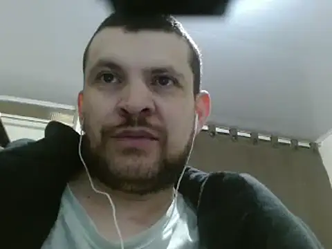 Snapshot of camiloking1720 chatting on 02.05.25 camiloking1720 online show from 02.05.25