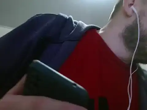 Snapshot of camiloking1720 chatting on 02.08.25 camiloking1720 online show from 02.08.25