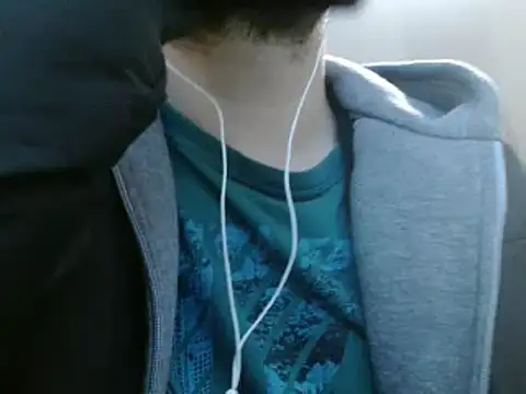 Snapshot of camiloking1720 chatting on 02.24.25 camiloking1720 online show from 02.24.25