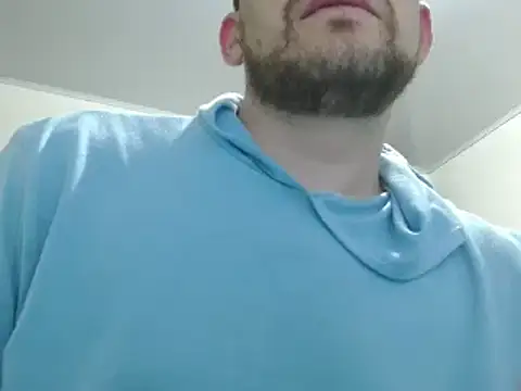 Snapshot of camiloking1720 chatting on 02.25.25 camiloking1720 online show from 02.25.25