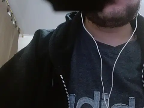 Snapshot of camiloking1720 chatting on 09.12.25 camiloking1720 online show from 09.12.25