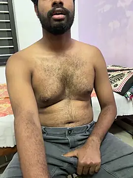 Snapshot of hardfukr0088 chatting on 12.17.24 hardfukr0088 online show from 12.17.24