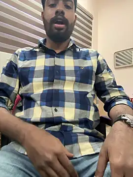 Snapshot of hardfukr0088 chatting on 02.17.25 hardfukr0088 online show from 02.17.25