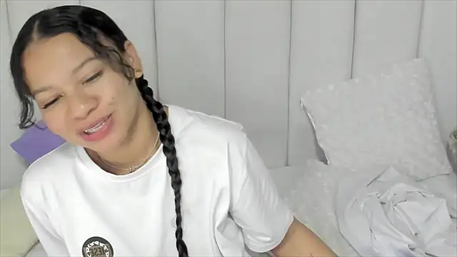 brithany rousee online show from 02.06.25