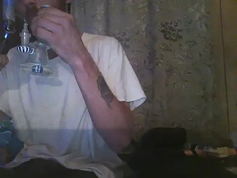 Snapshot of luke_thighwalker2469 chatting on 11.16.25 luke thighwalker2469 online show from 11.16.25