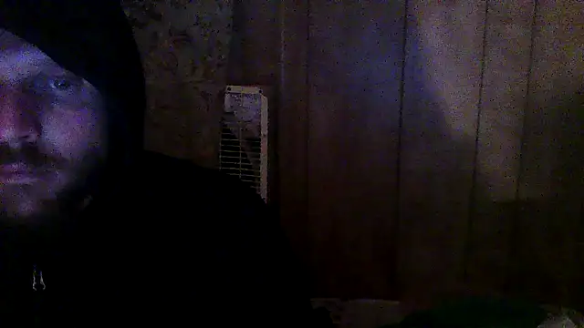 Snapshot of luke_thighwalker2469 chatting on 11.21.25 luke thighwalker2469 online show from 11.21.25