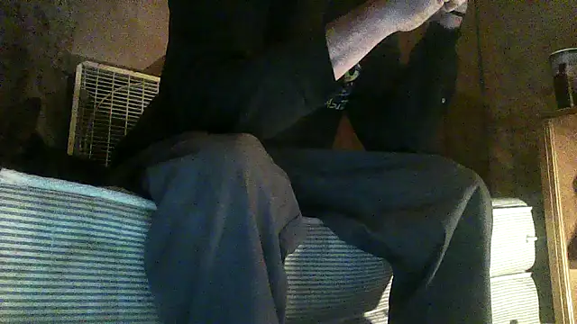 Snapshot of luke_thighwalker2469 chatting on 11.29.25 luke thighwalker2469 online show from 11.29.25