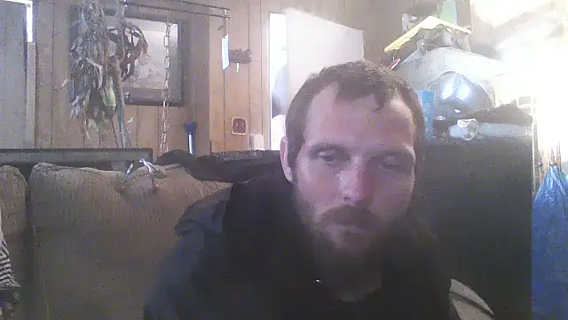 Snapshot of luke_thighwalker2469 chatting on 02.11.26 luke thighwalker2469 online show from 02.11.26