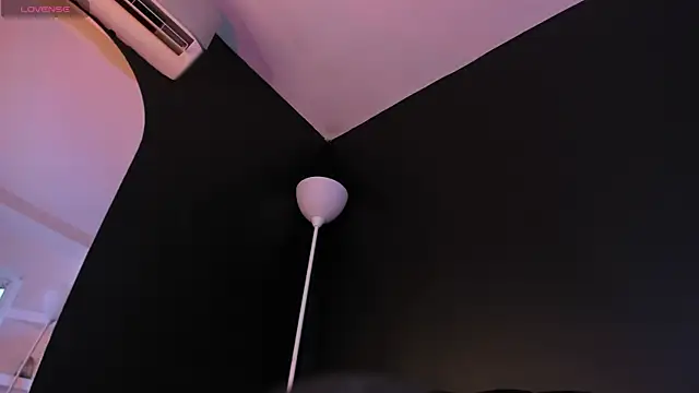 ALICEPOIXXXON online show from 01.30.25