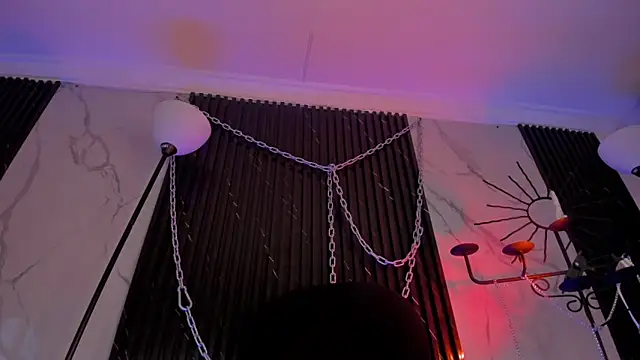 Snapshot of ALICEPOIXXXON chatting on 03.31.26 ALICEPOIXXXON online show from 03.31.26