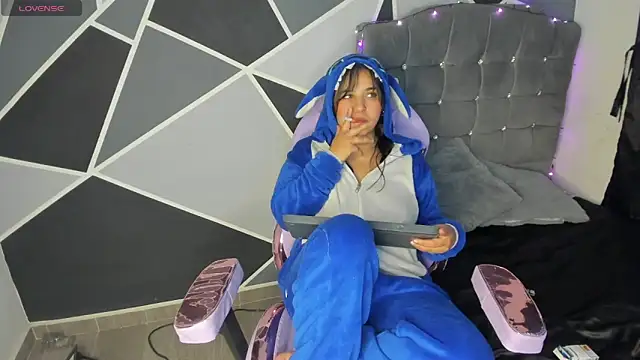 alyssa magiic online show from 04.22.26
