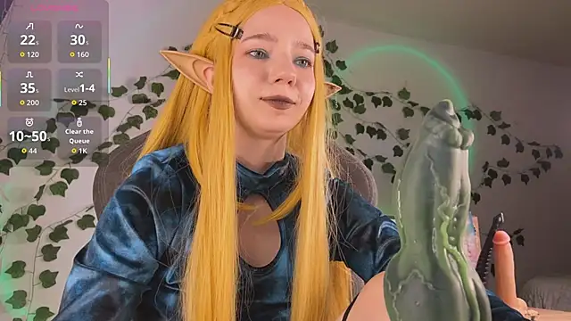 Snapshot of mariel_a_gold chatting on 11.27.25 mariel a gold online show from 11.27.25