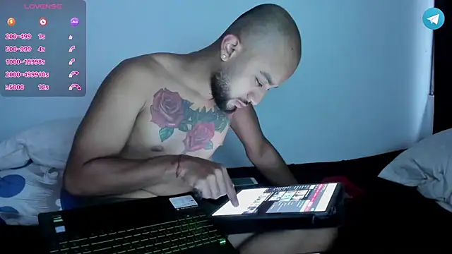 Alanna Couple online show from 12.03.24