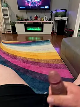 Lucrecio19 online show from 12.18.25