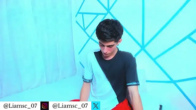 Snapshot of liam_scott77 chatting on 03.26.26 liam scott77 online show from 03.26.26