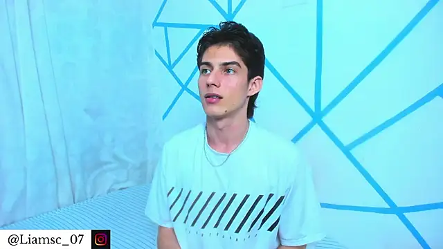 Snapshot of liam_scott77 chatting on 07.22.26 liam scott77 online show from 07.22.26