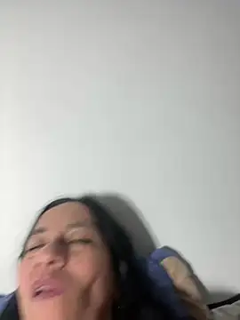 Freya Artemisa online show from 03.06.25