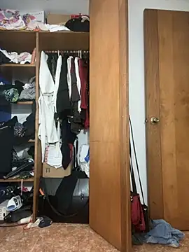 Freya Artemisa online show from 10.19.25