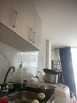 Freya Artemisa online show from 12.13.25