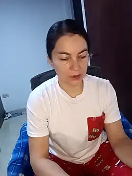 Snapshot of renata_hot1 chatting on 02.04.25 renata hot1 online show from 02.04.25