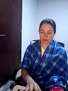 Snapshot of renata_hot1 chatting on 03.05.25 renata hot1 online show from 03.05.25