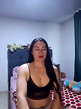 Snapshot of renata_hot1 chatting on 09.17.25 renata hot1 online show from 09.17.25