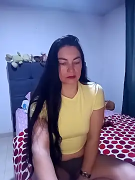 Snapshot of renata_hot1 chatting on 09.18.25 renata hot1 online show from 09.18.25