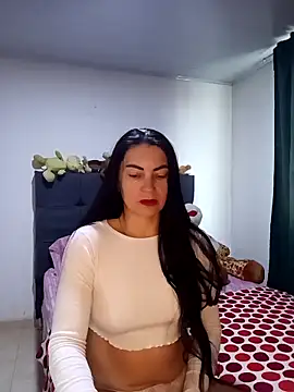 Snapshot of renata_hot1 chatting on 09.23.25 renata hot1 online show from 09.23.25