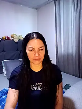renata hot1 online show from 04.24.26
