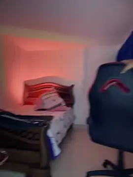 cristina1800 online show from 03.19.25