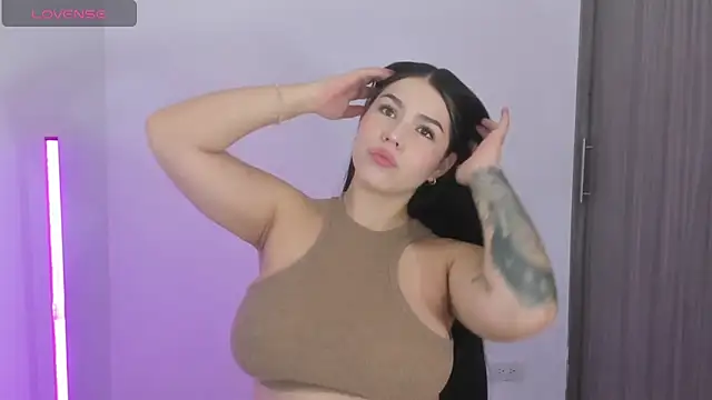 Snapshot of Natasha_su_ chatting on 03.07.26 Natasha su online show from 03.07.26