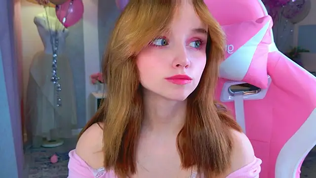 b4by LoL1 online show from 11.23.25