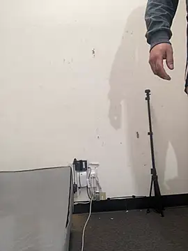 Snapshot of MiamiBang chatting on 02.01.25 MiamiBang online show from 02.01.25