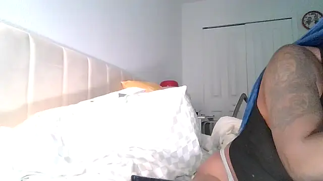 Snapshot of MistressLava_Femdom chatting on 09.24.25 MistressLava Femdom online show from 09.24.25
