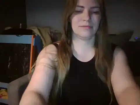 Snapshot of AnnaDiamond1 chatting on 12.18.24 AnnaDiamond1 online show from 12.18.24