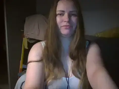 Snapshot of AnnaDiamond1 chatting on 02.04.25 AnnaDiamond1 online show from 02.04.25