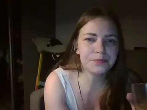 Snapshot of AnnaDiamond1 chatting on 02.20.25 AnnaDiamond1 online show from 02.20.25