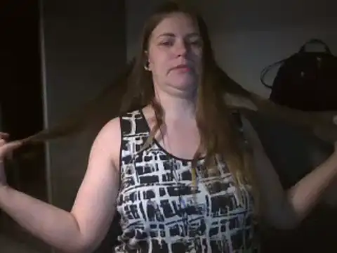 Snapshot of AnnaDiamond1 chatting on 02.23.25 AnnaDiamond1 online show from 02.23.25