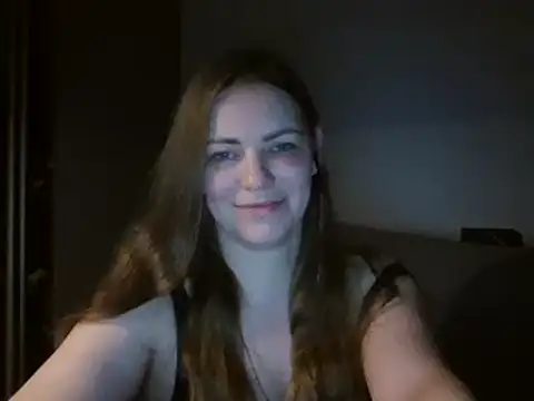 Snapshot of AnnaDiamond1 chatting on 03.20.25 AnnaDiamond1 online show from 03.20.25